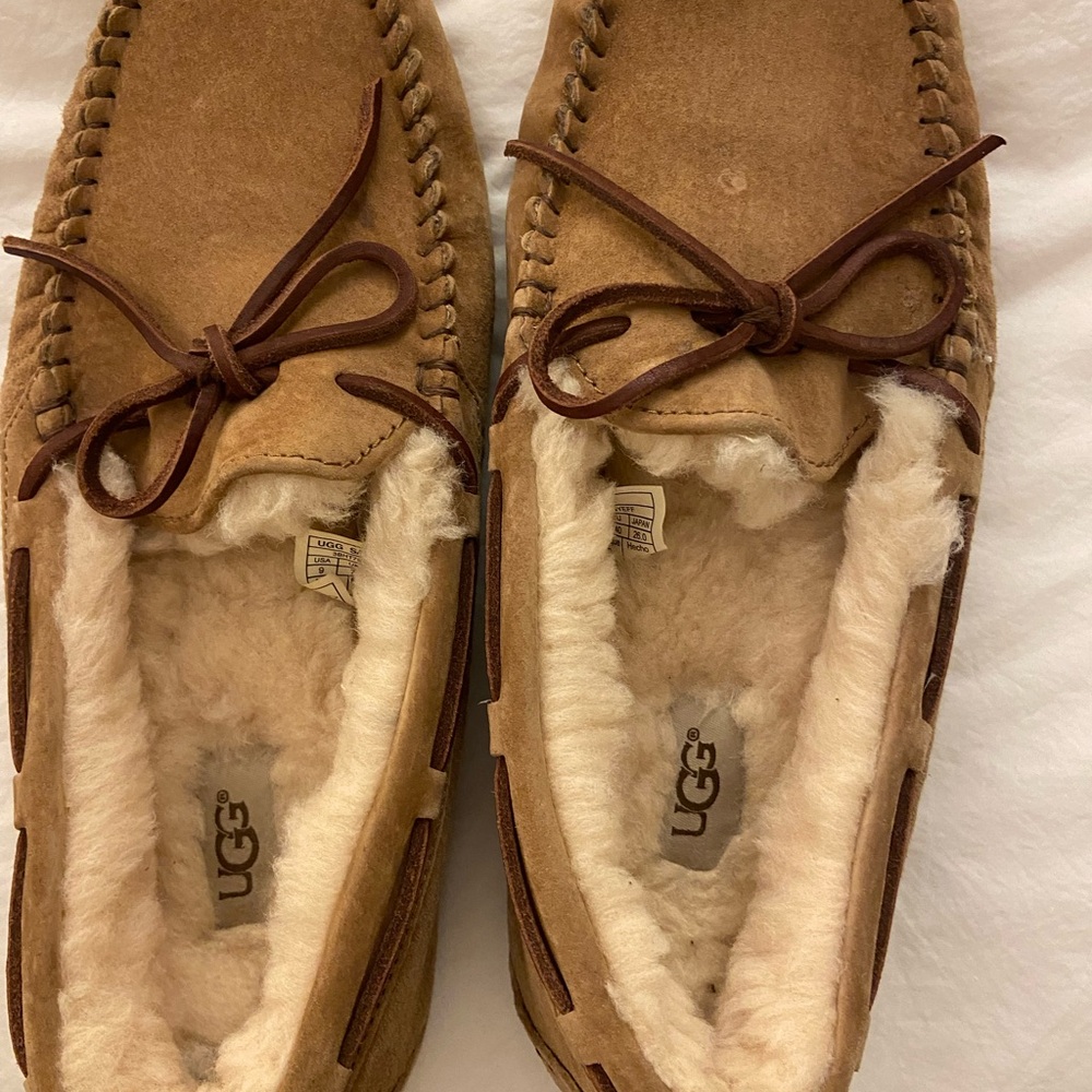 Brand new ugg moccasin slippers size 9